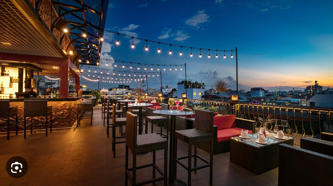 Restaurante y Rooftop